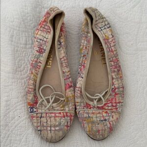 VINTAGE CHANEL Artistic Multicolor Flats